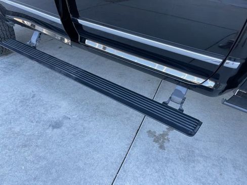 Used 2021 RAM 2500 Limited image 18