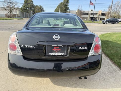 Used 2005 Nissan Altima 2.5 S image 6