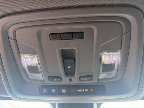 Used 2019 GMC Sierra 1500 SLT AWD/4WD image 53