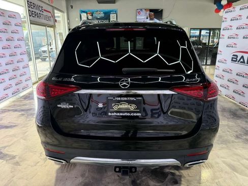 Used 2020 Mercedes-Benz GLE 350 4MATIC w/ Premium Package image 9
