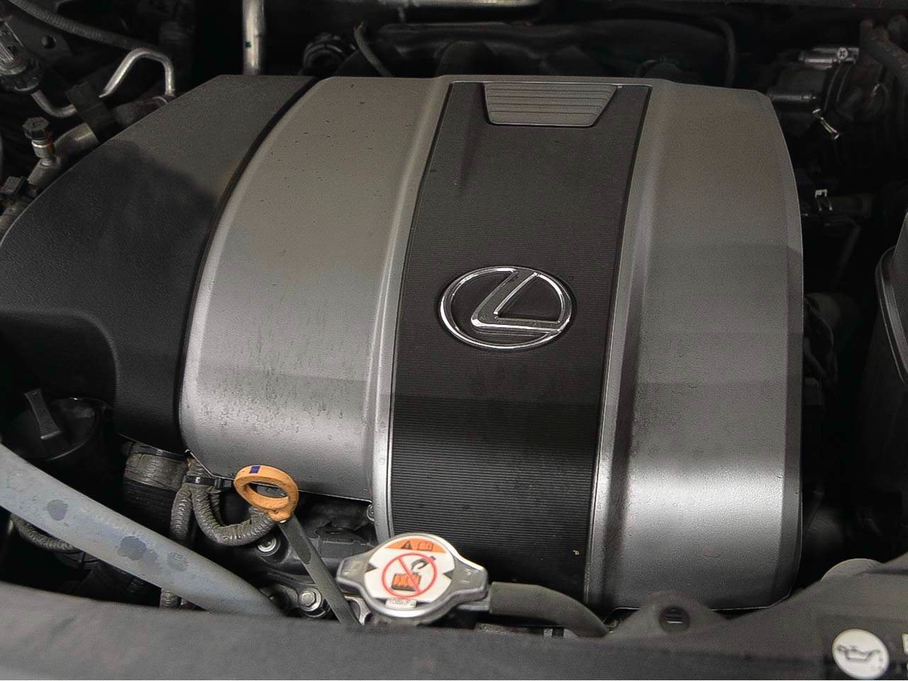 Used 2020 Lexus RX 350 F Sport w/ Accessory Package AWD/4WD image 15