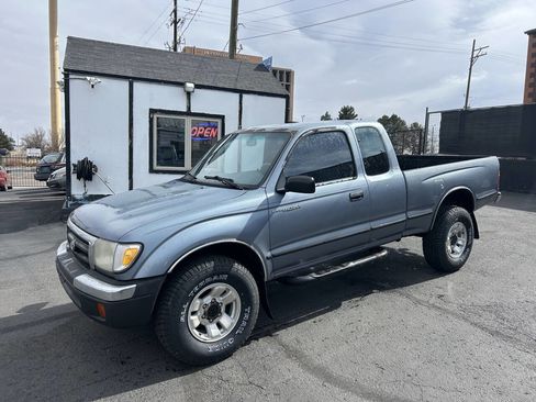Used 1998 Toyota Tacoma 4x4 Xtracab V6 image 2