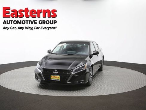 Used 2023 Nissan Altima 2.5 SV w/ SV Premium Package FWD image 55