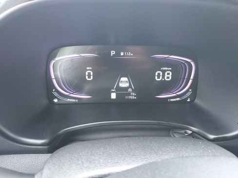 Used 2025 Kia Soul LX w/ LX Technology Package FWD image 21