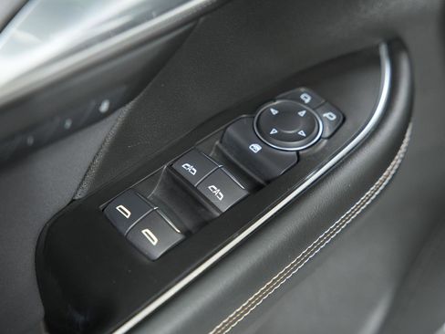 Used 2025 Buick Envision Sport Touring image 25