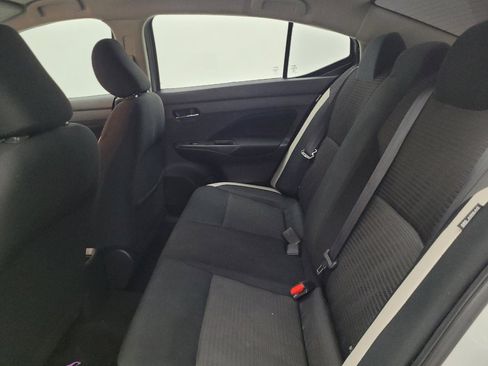 Used 2021 Nissan Versa SV FWD image 18