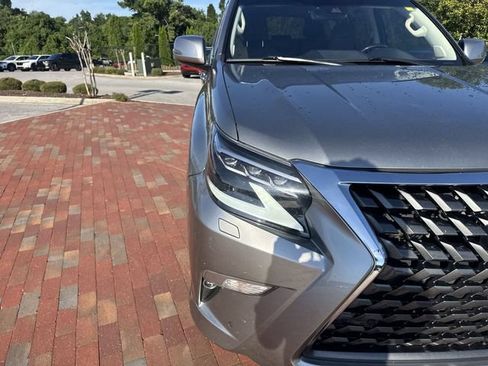 Used 2021 Lexus GX 460 Premium w/ Premium Package AWD/4WD image 20