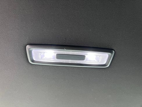 Used 2024 GMC Yukon XL Denali AWD/4WD image 56