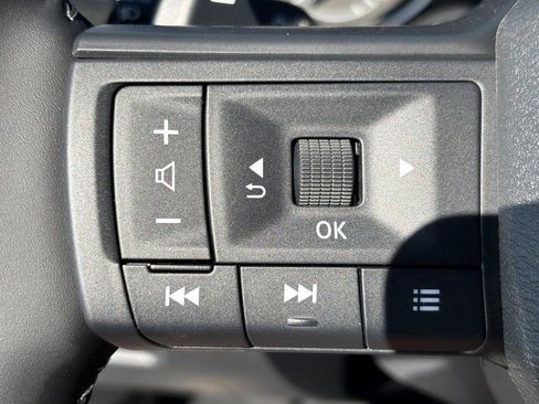 New 2026 Nissan Rogue SV image 12