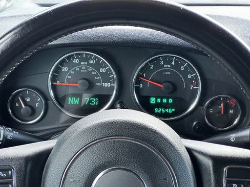 Used 2015 Jeep Wrangler Unlimited Sport w/ Quick Order Package 24S image 13