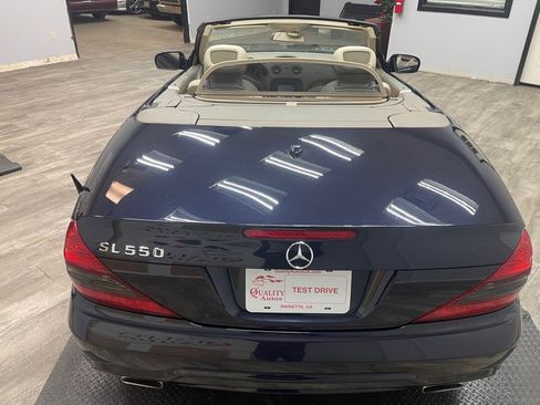 Used 2009 Mercedes-Benz SL 550 w/ Premium I Pkg image 12