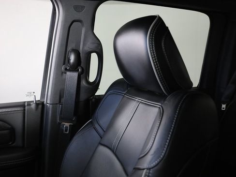 Used 2024 RAM 2500 Limited image 40