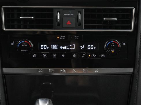 Used 2024 Nissan Armada SV AWD/4WD image 20