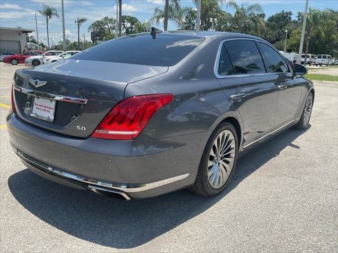 Used 2017 Genesis G90 5.0 Ultimate RWD image 13