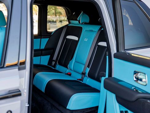 Certified 2025 Rolls-Royce Cullinan Black Badge image 8