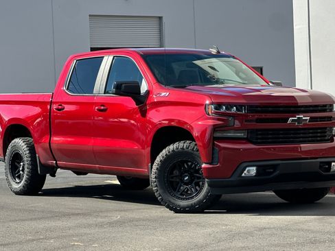 Used 2020 Chevrolet Silverado 1500 RST w/ All-Star Edition AWD/4WD image 2
