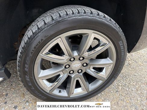 Used 2016 Chevrolet Tahoe LTZ AWD/4WD image 40