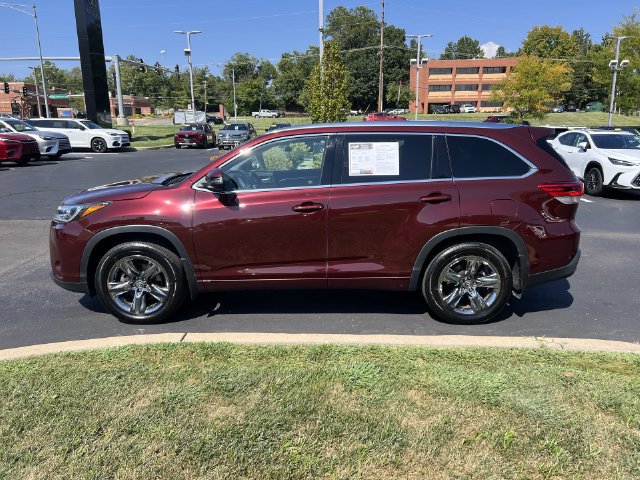 Used 2019 Toyota Highlander Limited Platinum AWD/4WD image 6