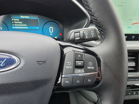 New 2026 Ford Escape Platinum w/ Premium Technology Package image 16