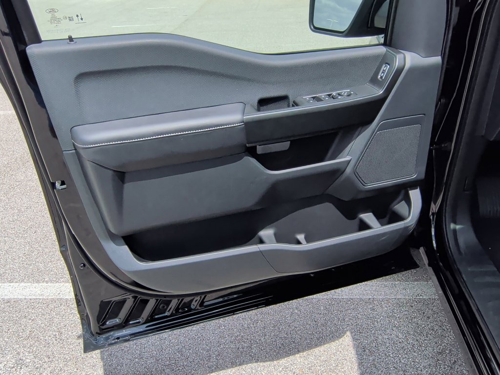 New 2026 Ford F150 STX w/ Equipment Group 200A RWD image 10