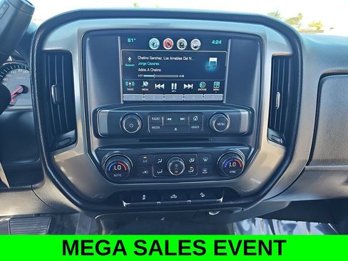 Used 2018 Chevrolet Silverado 1500 LT w/ All Star Edition AWD/4WD image 19