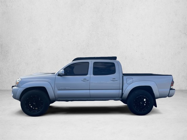 Used 2011 Toyota Tacoma PreRunner w/ TRD Sport Pkg w/JBL Audio RWD image 9