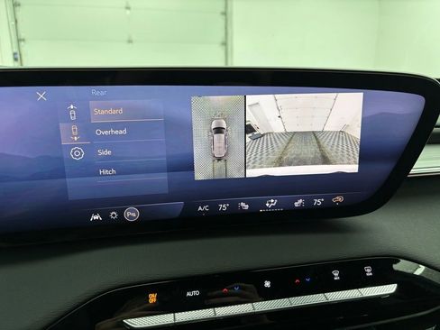 New 2026 Buick Enclave Preferred w/ Power Package image 5