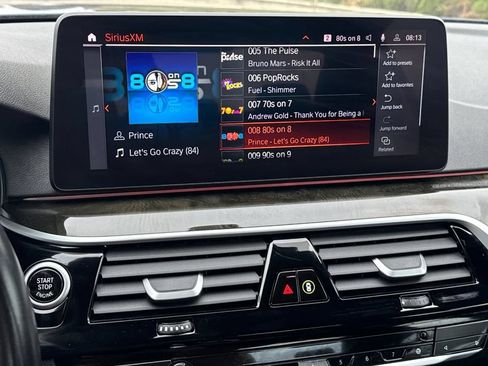 Used 2023 BMW 540i w/ M Sport Package RWD image 19