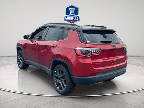 New 2025 Jeep Compass Limited w/ Sun & Sound Group AWD/4WD image 27