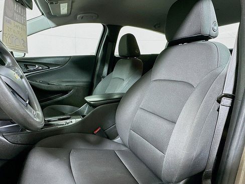Used 2023 Chevrolet Malibu LT image 11