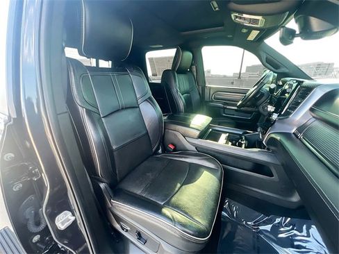 Used 2020 RAM 3500 Limited image 29