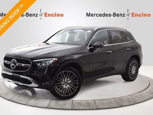 Certified 2026 Mercedes-Benz GLC 300 image 1