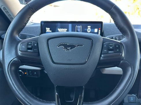 Used 2023 Ford Mustang Mach-E Premium AWD/4WD image 28