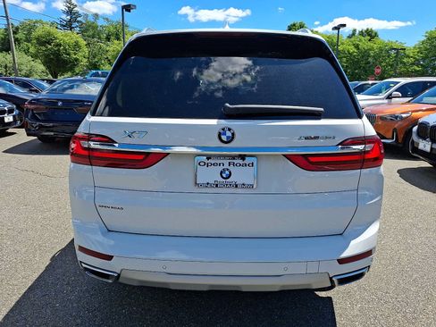 Used 2021 BMW X7 xDrive40i AWD/4WD image 6