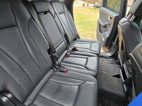 Used 2020 Audi Q7 3.0T Prestige w/ Prestige Package image 15