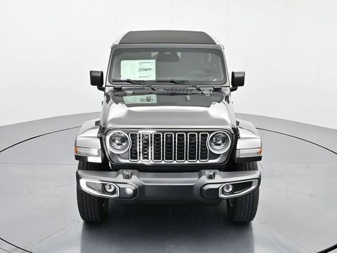 New 2026 Jeep Wrangler Unlimited Sahara AWD/4WD image 32