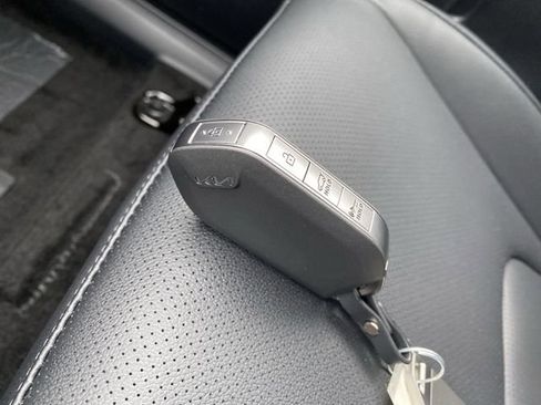 New 2026 Kia Sportage EX image 33