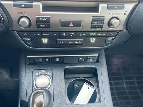 Used 2013 Lexus ES 350 ES 350 Sedan 4D image 22