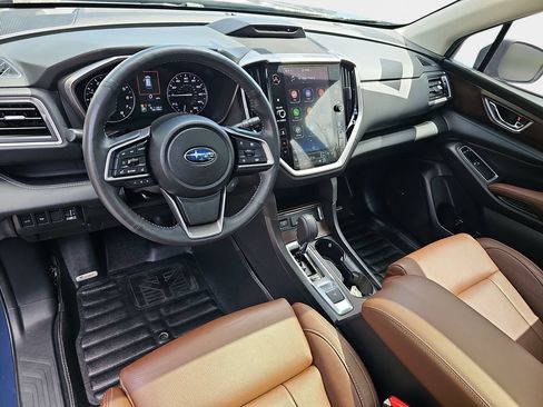 Used 2023 Subaru Ascent Touring AWD/4WD image 17