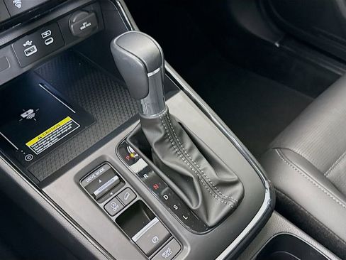 Used 2024 Honda CR-V EX-L image 18