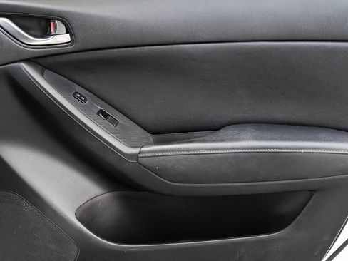 Used 2016 MAZDA CX-5 Sport w/ Rear Camera Package image 17