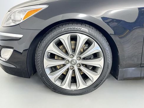 Used 2014 Hyundai Genesis 5.0 R-Spec image 35