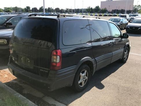 Used 2004 Pontiac Montana Extended w/ Convenience Package #2 FWD image 2