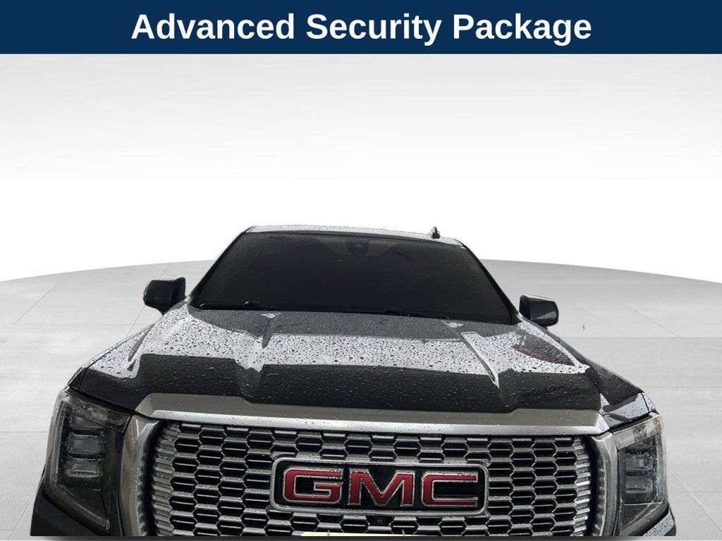 Used 2021 GMC Yukon Denali w/ Denali Premium Package AWD/4WD image 5