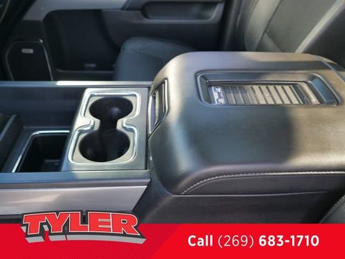 Used 2017 Chevrolet Silverado 1500 LTZ Z71 w/ LTZ Plus Package AWD/4WD image 39