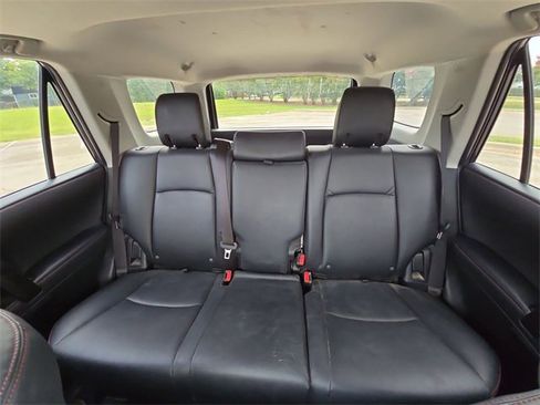Used 2021 Toyota 4Runner Venture image 21