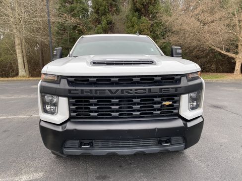 Used 2020 Chevrolet Silverado 2500 W/T w/ WT Convenience Package image 3