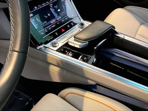 Certified 2024 Audi Q8 e-tron Prestige w/ Prestige Package AWD/4WD image 15