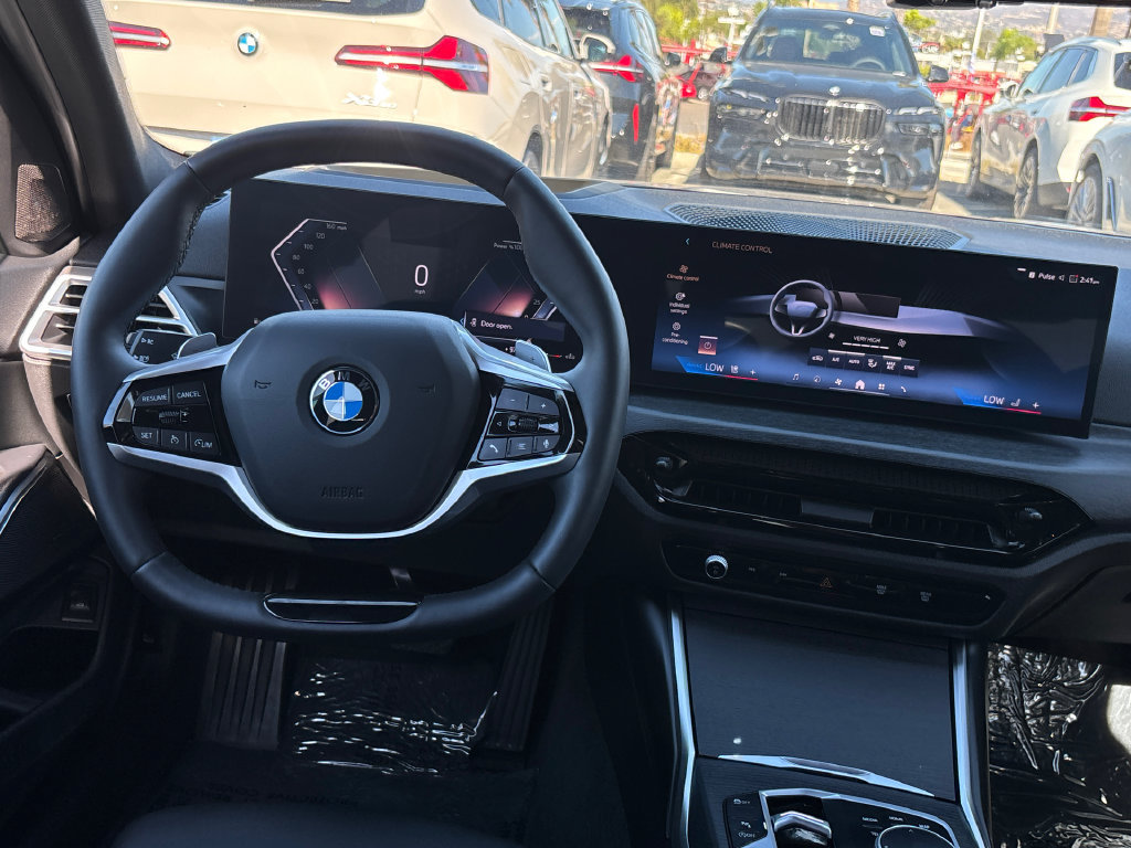 Used 2026 BMW 330i Sedan w/ Premium Package RWD image 20
