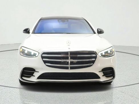 Certified 2023 Mercedes-Benz S 580 4MATIC Sedan image 2